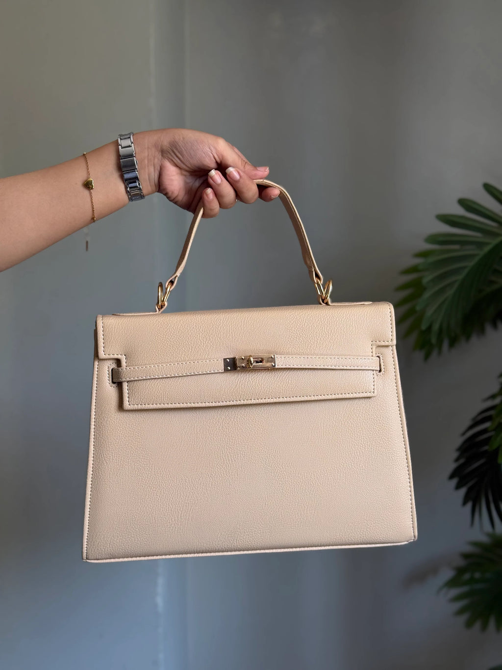 Daiman Iconic Bag - Beige