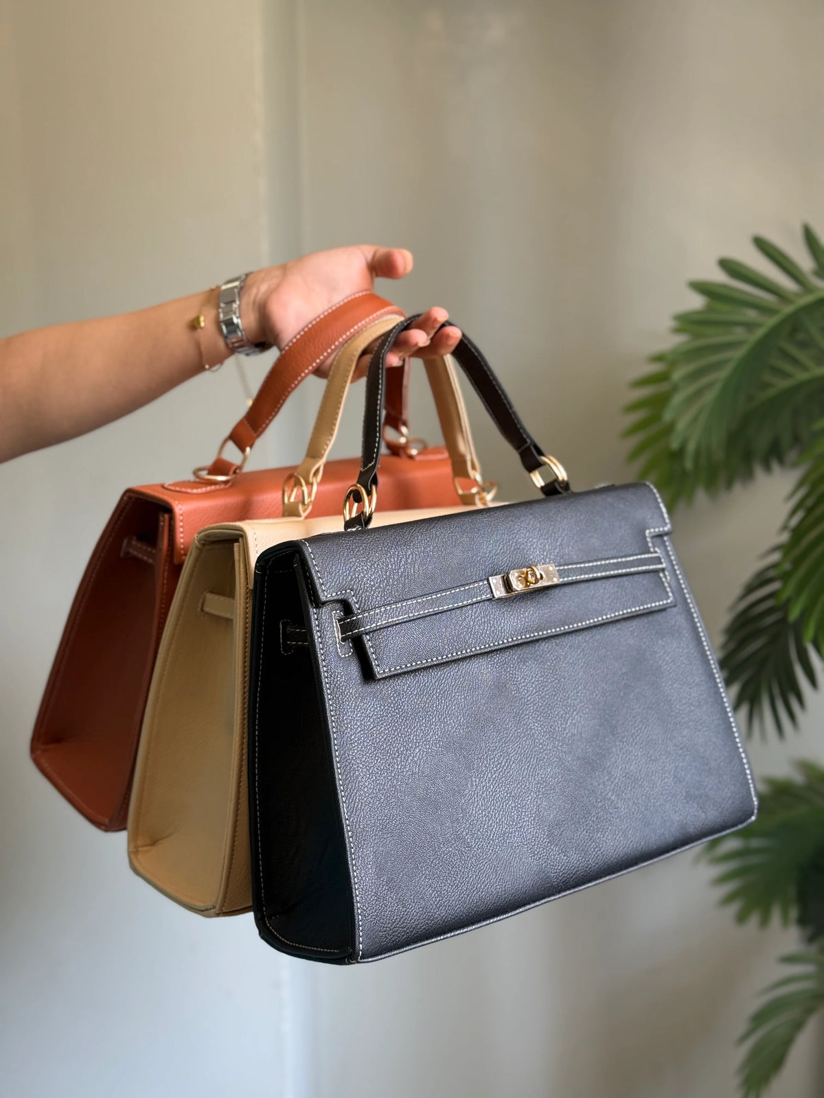 Daiman Iconic Bag - Beige